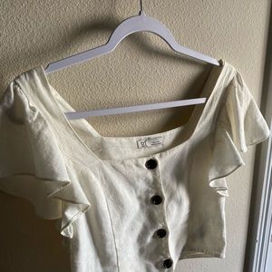 CUTE FLOWY SHOULDER TOP